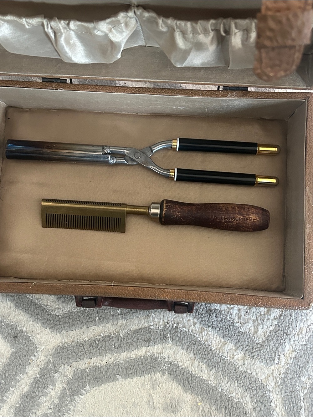 Black and Gold Hair Styling Iron and Comb Set